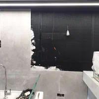 کاشی کار کاشیکاری بین کابینت کف وبدنه|خدمات پیشه و مهارت|قم, زنبیل آباد|دیوار