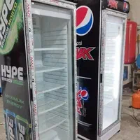 یخچال سفید و مشکی ایستاده همه طرح و فریزر ایستاده|فروشگاه و مغازه|بم, |دیوار