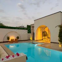 باغچه ویلا مدرن با معماری خلیجی/ استخردار و مبله|فروش خانه و ویلا|نور, |دیوار