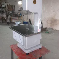 دستگاه اره گوشت گوسفند و گاو موتور 2 اسب پوسته چدنی.|کافی‌شاپ و رستوران|مشهد, خواجه ربیع|دیوار