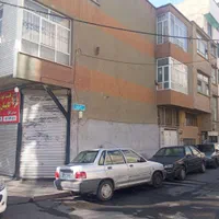 خانه ویلایی کلنگی ۱۲۰ متری قابل سکونت ۳۰متر تجاری|فروش زمین و ملک کلنگی|تهران, نازی‌آباد|دیوار