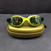 عینک شنا جیوه ای اسپیدو کیفی