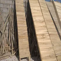 نردبان چوبی و تخته قالی|ابزارآلات|نجف‌آباد, |دیوار