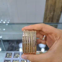 النگو مزروعی|جواهرات|قم, نیروگاه|دیوار
