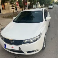 کیا سراتو اتوماتیک 2000cc، مدل ۲۰۱۰