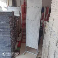 ویترین قفسه فلزی صفحه پانج سوراخ فروشگاه نامور|فروشگاه و مغازه|تبریز, |دیوار