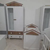 سیسمونی تخت و کمد نوزاد ویترین بچه سرویس کودک