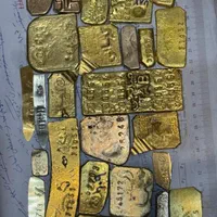 تا ۱۰۰ گرم طلا سرمایه گذاری کنید