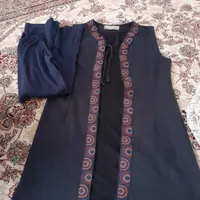 لباس زنانه|لباس|رودهن, |دیوار