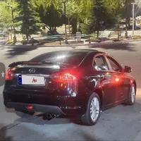 جک J5 اتوماتیک 1800cc، مدل ۱۳۹۴