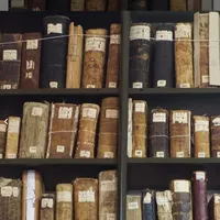 فروش انواع کتاب ، خریدار کتاب و کتابخانه شخصی|کلکسیون اشیاء عتیقه|تهران, دروس|دیوار