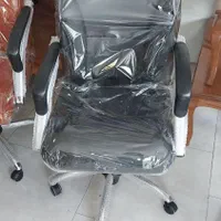 صندلی مدیریت/کامپیوتر/اداری/گیمینگ/انتظار|مبلمان اداری|همدان, |دیوار