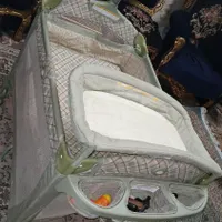 تخت و اتاق بازی کودک و سرویس بچه