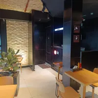 کارگر ساده،نیمه ماهر،ماهر فست فود زنجیره ای|استخدام خدمات فروشگاه و رستوران|تهران, بهار|دیوار