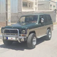 پاترول دو در مدل ۱۳۷۷