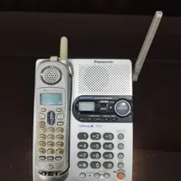 دو خط تلفن رند 111 444 22 و 112 444 22
