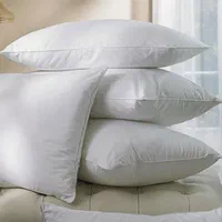 بالشت الیاف سفید روی زیپدار پنبه دوزی شده