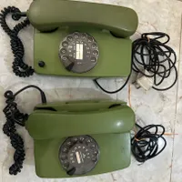 دو دستگاه تلفن ( ایرانی و زیمنس)