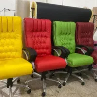 صندلی چرخدار جک دار پشت بلند طبی دسته نرم راحت