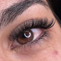 اکستنشن، کاشت و خدمات زیبایی مژه و ابرو|خدمات آرایشگری و زیبایی|کرج, اتحاد|دیوار