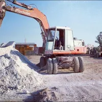 بیل مکانیکی  ( گود برداری کانال کنی و شفته )|خدمات حمل و نقل|بم, |دیوار