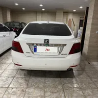 آریو اتوماتیک 1600cc، مدل ۱۳۹۷|خودرو سواری و وانت|رشت, معلم|دیوار
