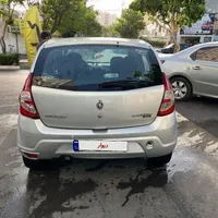 رنو ساندرو اتوماتیک، مدل ۱۳۹۵|خودرو سواری و وانت|تهران, هروی|دیوار