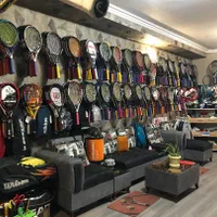 راکت و لوازم جانبی تنیس در تنیس اسپورت تبریز|ورزش‌های توپی|تبریز, |دیوار