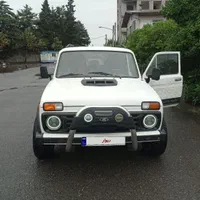 لادا نیوا، مدل ۱۹۹۵