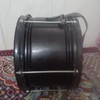 یک تبل نه خیلی بزرگ نه خیلی کوچیک|گیتار، بیس، امپلیفایر|بروجرد, |دیوار