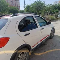 کوییک دنده‌ای R، مدل ۱۴۰۰