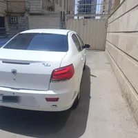 رانا پلاس مدل ۱۴۰۲ کم کارکرد|خودرو سواری و وانت|کرج, درختی|دیوار