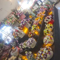 نیرو همکار و فروشنده خانم