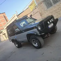 نیسان پاترول 2 در 4 سیلندر، مدل ۱۹۹۴