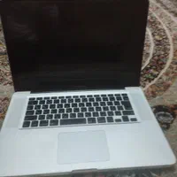 لپتاب مک بوک پرو
