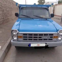نیسان وانت مدل ۸۷