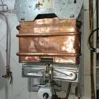 آبگرمکن دیواری بوتان سرویس شده