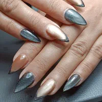آموزشگاه وخدمات ناخن