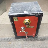 گاوصندوق ۱۵۰krایران کاوه(ارسال یزد وحومه)