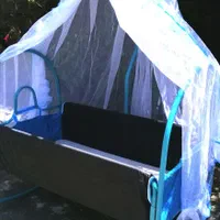 تخت گهواره‌ای کودک