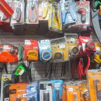 عرضه انواع متر دستی از 2 متری تا 10 متری