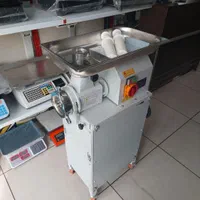 چرخ گوشت صنعتی چرخ دار سایز ۳۲ الکتروکار Ec16|کافی‌شاپ و رستوران|تهران, استاد معین|دیوار