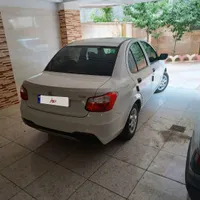 ساینا دنده‌ای S، مدل ۱۴۰۱