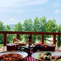 اجاره کلبه سوییسی جکوزی دار|اجارهٔ کوتاه‌مدت ویلا و باغ|بابل, |دیوار