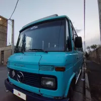 مینی بوس کولر دار
