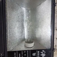 پروژکتور صنعتی  MEC   مارک  400W اندازه 40 در 30|لامپ و چراغ|تهران, زمزم|دیوار