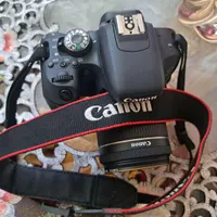 دوربین عکاسی وفیلم برداری کنون 800d