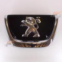 آرم شیر سه‌بعدی جلو پژو 207