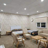 اتاق سوییت ۱۰۳ مجتمع ارگ ۵۰ قدم تا حرم با پارکینگ