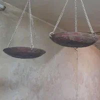 ترازو قدیمی|کلکسیون اشیاء عتیقه|اصفهان, شفق|دیوار